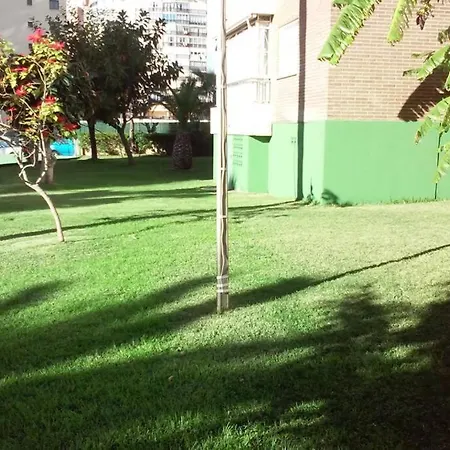 Alteanos, Centrico Y Confortable, Soleado, Con Piscina Y Jardines, Tenis, Parking Exterior Comunitario, Y La Playa Andando 10 Min