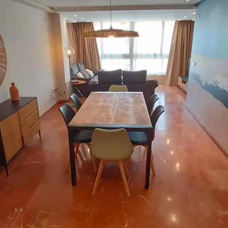 Alteanos, Centrico Y Confortable, Soleado, Con Piscina Y Jardines, Tenis, Parking Exterior Comunitario, Y La Playa Andando 10 Min * 베니돔