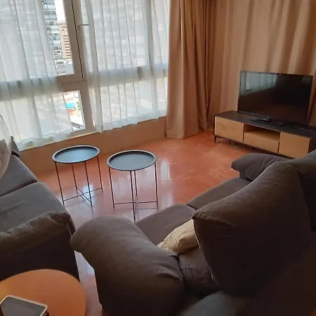 Alteanos, Centrico Y Confortable, Soleado, Con Piscina Y Jardines, Tenis, Parking Exterior Comunitario, Y La Playa Andando 10 Min 아파트 베니돔