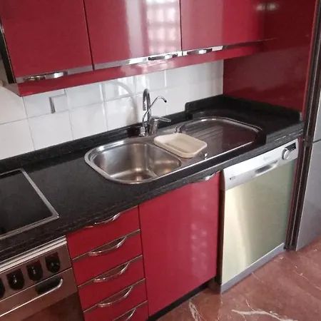 Alteanos, Centrico Y Confortable, Soleado, Con Piscina Y Jardines, Tenis, Parking Exterior Comunitario, Y La Playa Andando 10 Min *